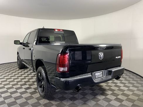 Used 2014 RAM 1500 Sport image 7