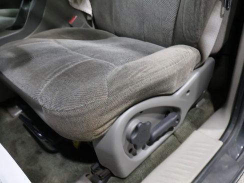 Used 2004 Chevrolet TrailBlazer LS w/ LS Preferred Equipment Group image 14