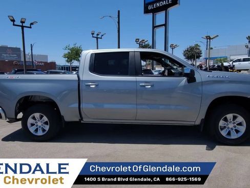 Certified 2025 Chevrolet Silverado 1500 LT AWD/4WD image 9