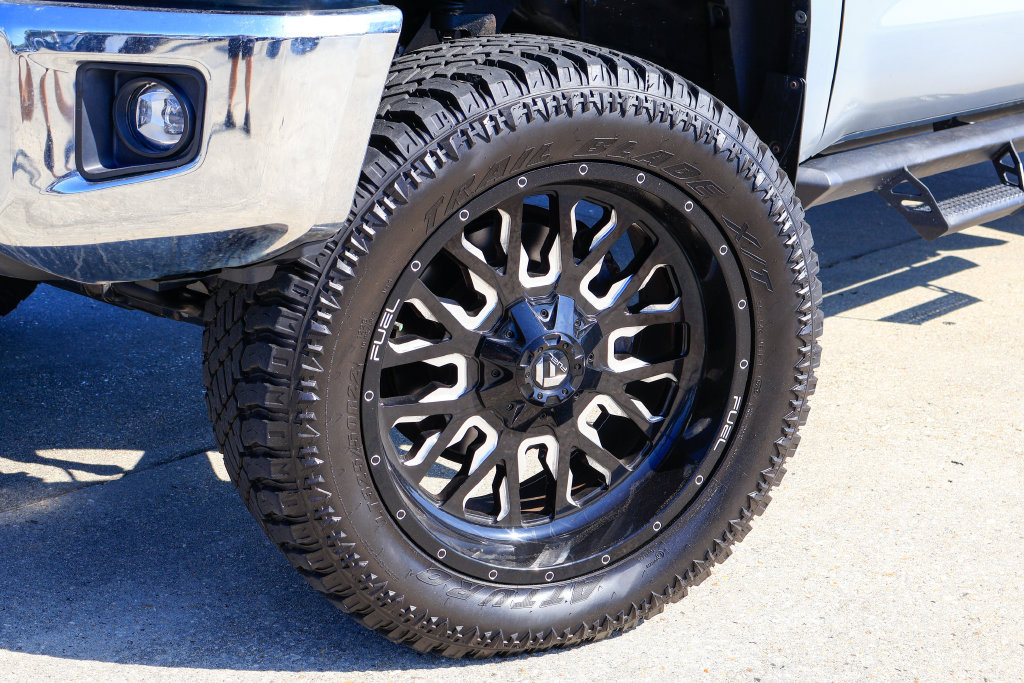 Used 2020 Toyota Tundra SR5 w/ TRD Off-Road Plus Package RWD image 28