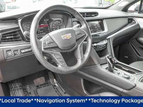Used 2024 Cadillac XT5 Premium Luxury w/ Technology Package AWD/4WD image 5