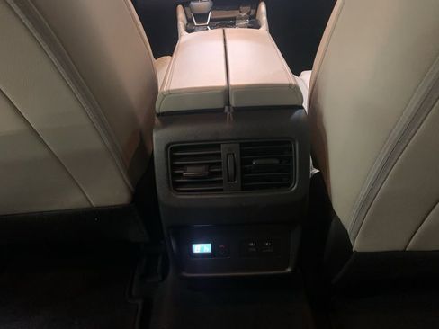 Used 2023 Nissan Rogue SL w/ SL Premium Package image 14