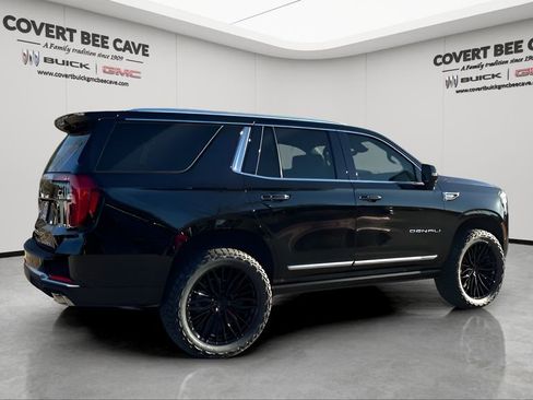 New 2026 GMC Yukon Denali w/ Denali Reserve Package image 12