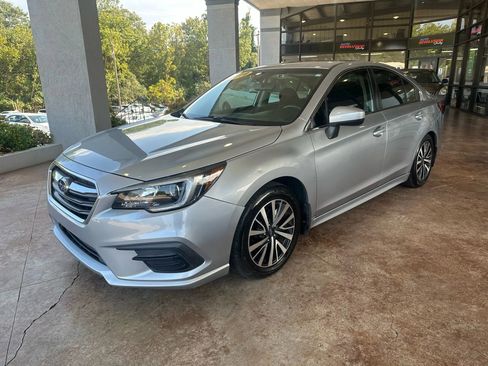 Used 2019 Subaru Legacy 2.5i Premium image 3