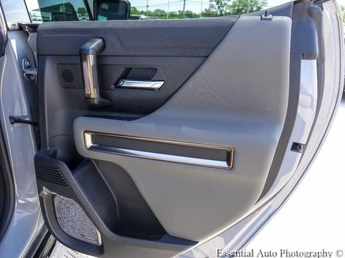 Used 2025 GMC Hummer EV 2X AWD/4WD image 27