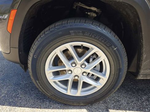 New 2026 Jeep Grand Cherokee Laredo X image 10