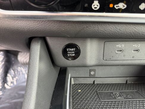 Used 2026 Nissan Rogue SL AWD/4WD image 24