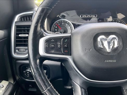 Used 2019 RAM 1500 Big Horn AWD/4WD image 13