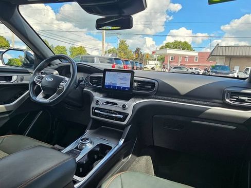 Used 2023 Ford Explorer Timberline w/ Timberline Technology Package AWD/4WD image 21