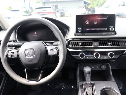 Used 2026 Honda Civic LX image 17