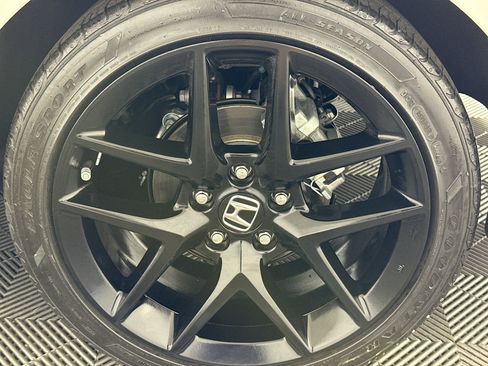 Used 2023 Honda Civic Sport image 40