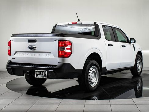 Used 2024 Ford Maverick XL image 10