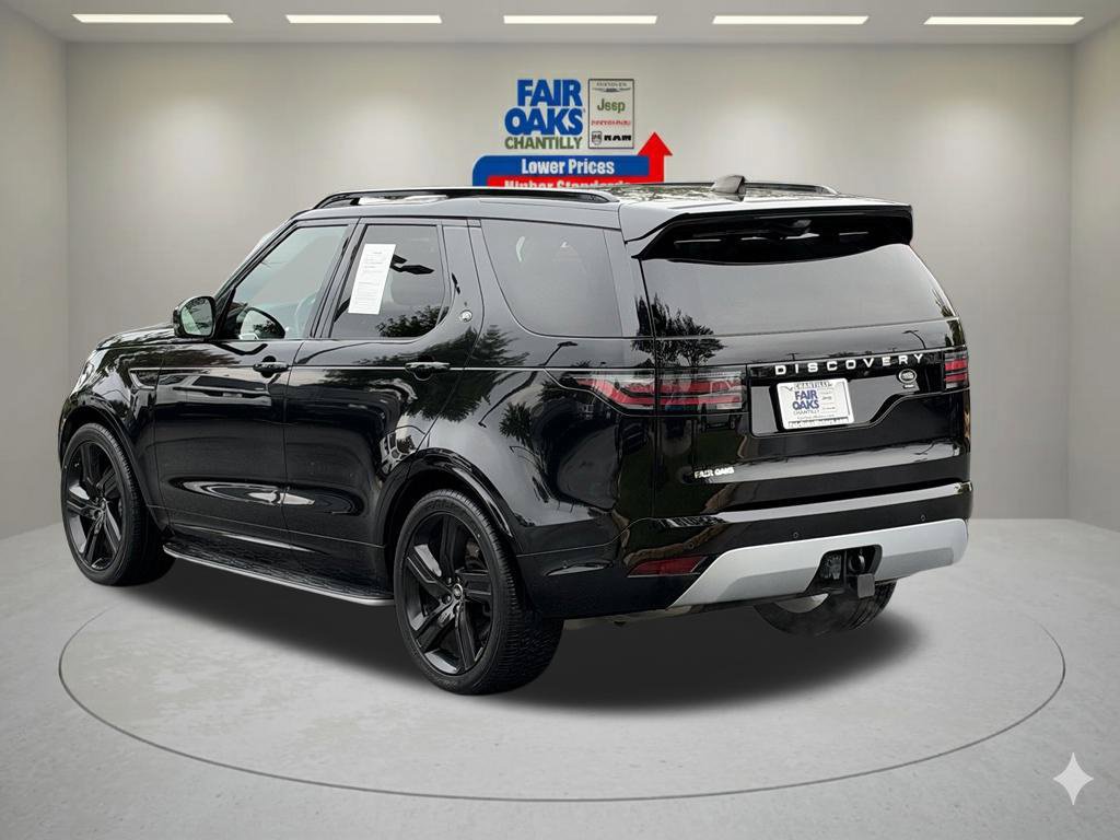 Used 2023 Land Rover Discovery Metropolitan Edition AWD/4WD image 9