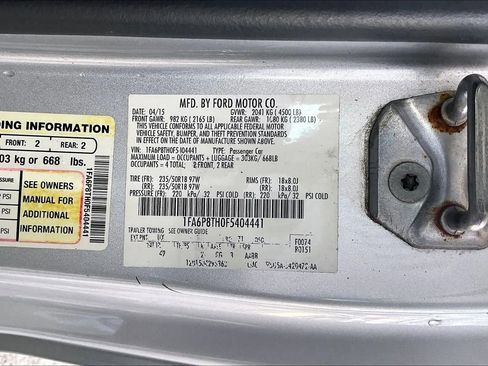 Used 2015 Ford Mustang Premium RWD image 16