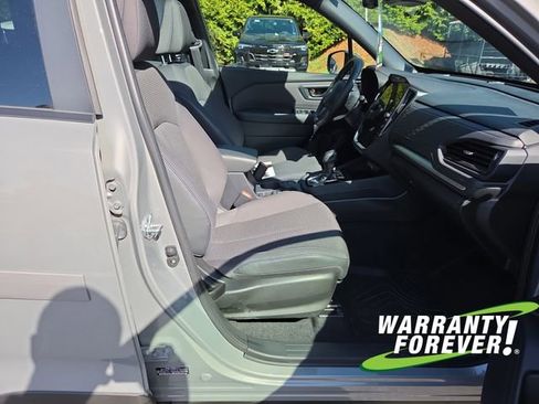Used 2025 Subaru Forester Premium AWD/4WD image 15