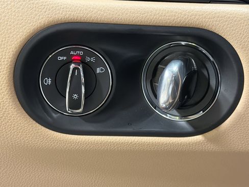 Certified 2026 Porsche Macan S AWD/4WD image 33