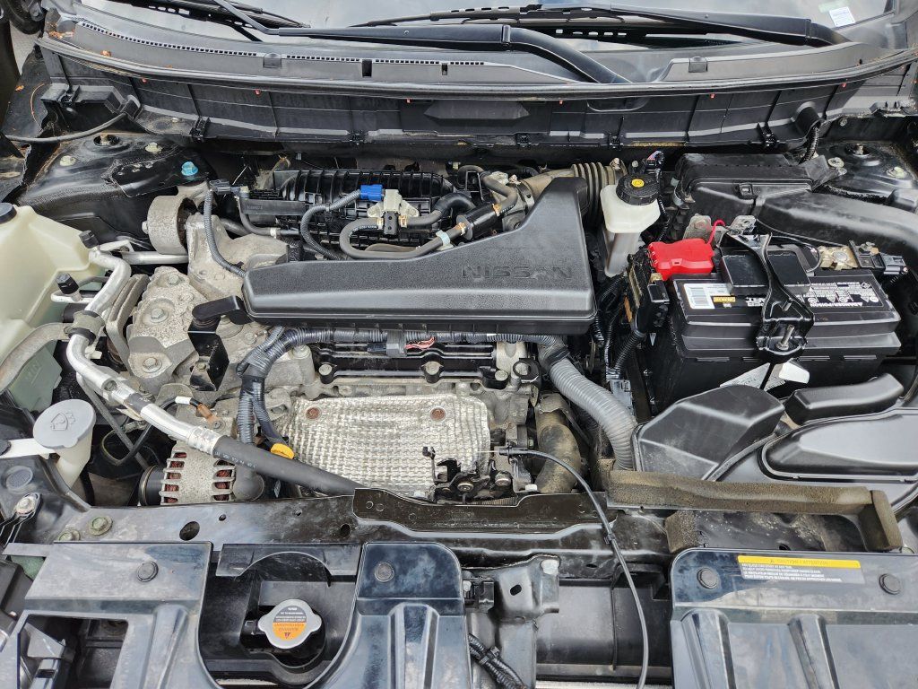 Used 2019 Nissan Rogue S AWD/4WD image 26