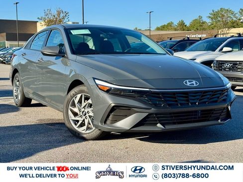 New 2026 Hyundai Elantra Hybrid w/ Cargo Package FWD image 1