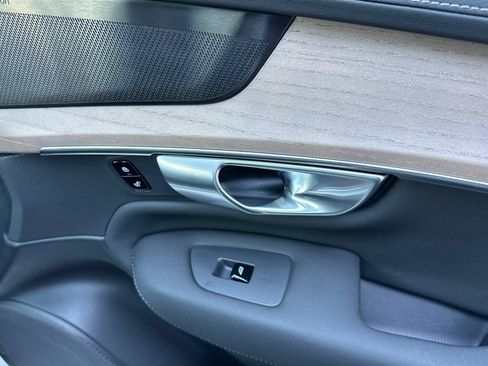 Certified 2026 Volvo XC90 B6 Plus w/ Protection Package Premier AWD/4WD image 18