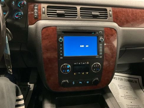 Used 2008 Chevrolet Silverado 2500 LTZ w/ Safety Package AWD/4WD image 14
