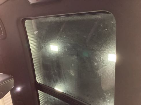 Used 2023 Volkswagen Atlas Cross Sport SEL Premium R-Line image 11