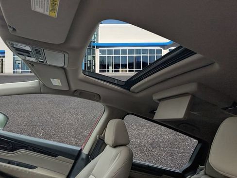 Used 2022 Honda Odyssey Touring image 19