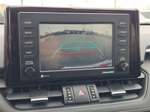 Used 2021 Toyota RAV4 XLE Premium FWD image 31