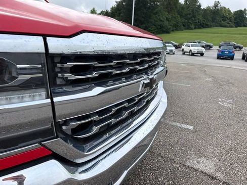 Used 2017 Chevrolet Silverado 1500 LTZ w/ Sport Package AWD/4WD image 9