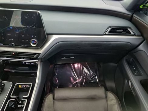 Used 2026 Lexus TX 350 AWD w/ Technology Package image 43