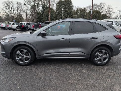 Used 2023 Ford Escape ST-Line w/ Tech Pack #1 image 5