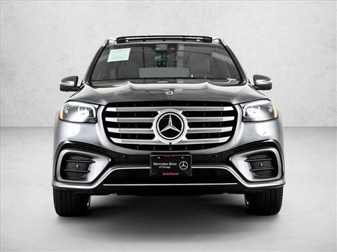 Certified 2025 Mercedes-Benz GLS 450 4MATIC image 2