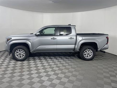 New 2026 Toyota Tacoma SR5 AWD/4WD image 4