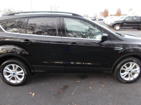 Used 2018 Ford Escape SEL image 12