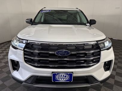 New 2026 Ford Explorer Active w/ Active Comfort Package