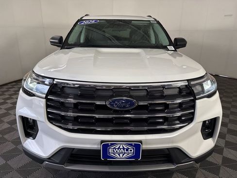 New 2026 Ford Explorer Active w/ Active Comfort Package AWD/4WD image 3