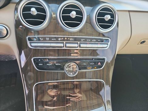 Used 2016 Mercedes-Benz C 300 4MATIC Sedan image 20