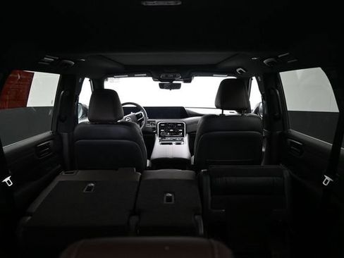 Used 2026 Nissan Armada Platinum Reserve w/ Convenience Package AWD/4WD image 15