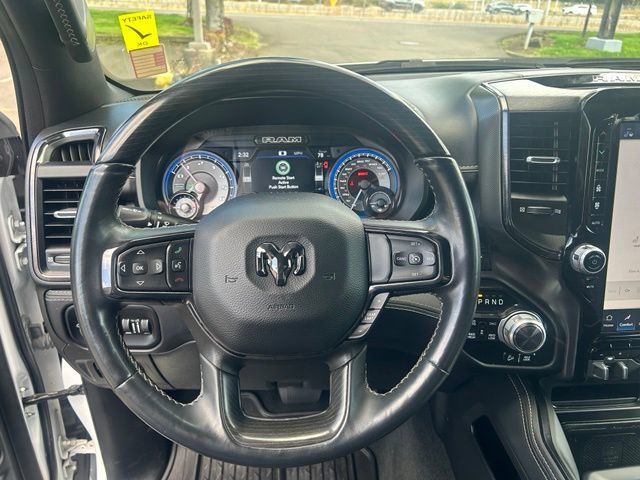 Used 2022 RAM 1500 Limited w/ Off-Road Group AWD/4WD image 18