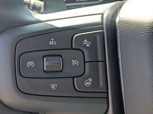 Used 2025 GMC Sierra 1500 AT4 AWD/4WD image 17