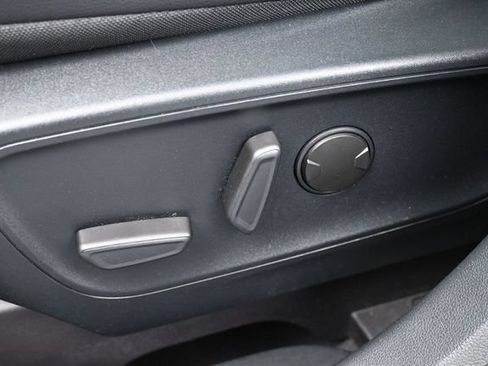 Used 2020 Ford Escape SEL FWD image 12