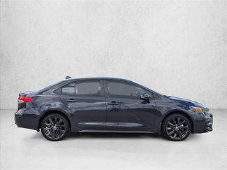 Used 2023 Toyota Corolla SE FWD video 4