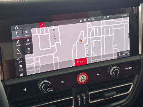 New 2026 Porsche Macan image 29