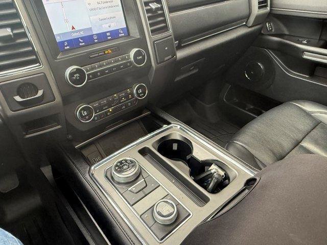 Used 2020 Ford Expedition XLT w/ Equipment Group 202A AWD/4WD image 16