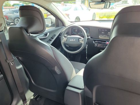 New 2026 Kia Niro LX FWD image 13