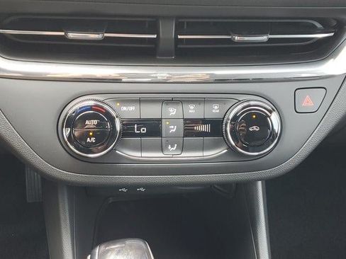 New 2026 Buick Envista Preferred FWD image 27