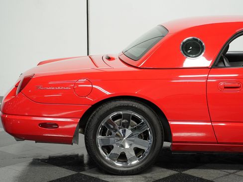 Used 2002 Ford Thunderbird image 23