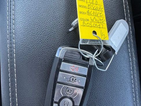 Used 2023 Ford Escape Active w/ Cold Weather Package FWD image 12