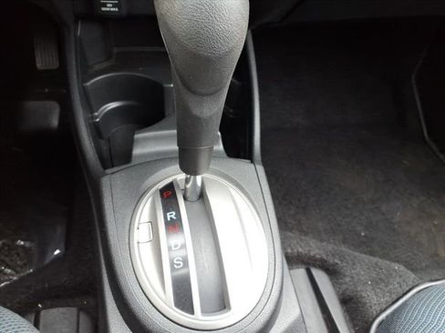 Used 2009 Honda Fit Sport image 24