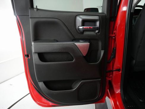 Used 2019 Chevrolet Silverado 1500 LT image 30