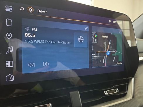 Used 2026 Chevrolet Equinox LT w/ Convenience Package II image 44